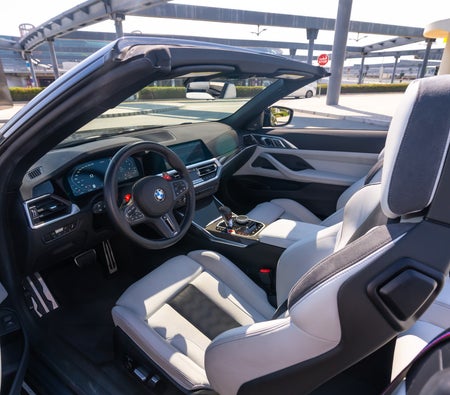 BMW M4 2023