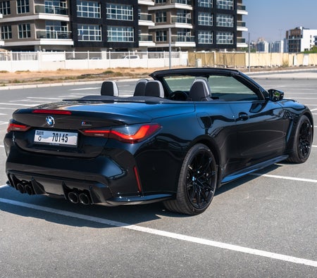BMW M4 2023