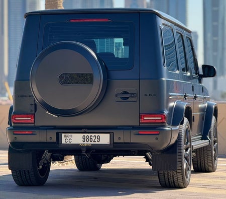 MERCEDES G CLASS 2025