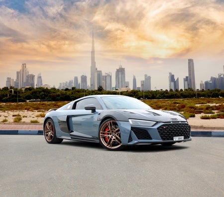 اودي R8 2022
