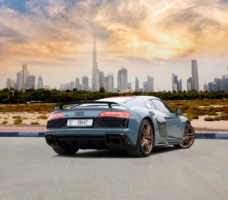 اودي R8 2022