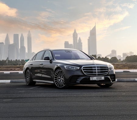 مرسيدس S Class 2023