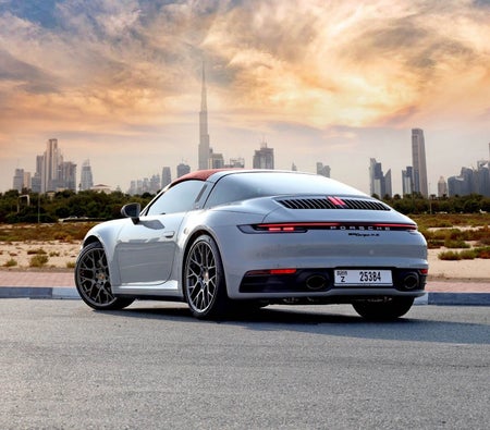 PORSCHE 911 2022