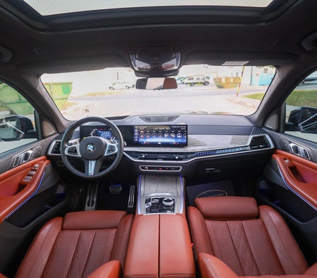 BMW X7 2023