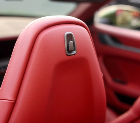 PORSCHE 911 2022