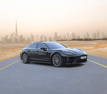 PORSCHE PANAMERA 2024