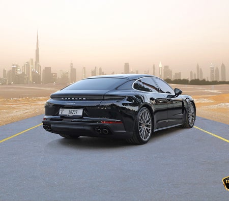 PORSCHE PANAMERA 2024