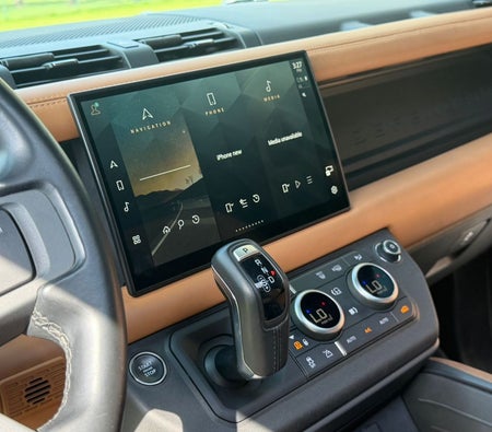 LAND ROVER DEFENDER 2023