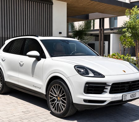 PORSCHE CAYENNE 2023