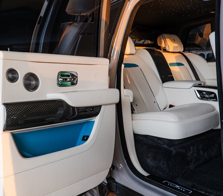 ROLLS ROYCE CULLINAN 2024