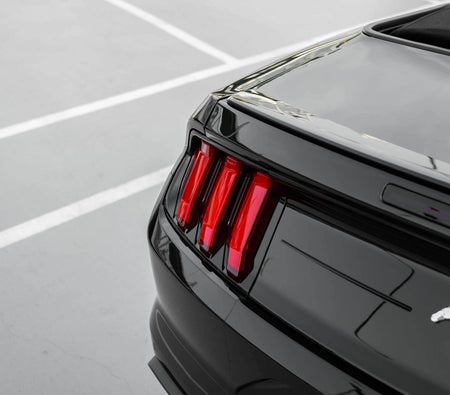 FORD MUSTANG 2023