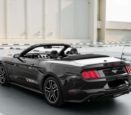 FORD MUSTANG 2023