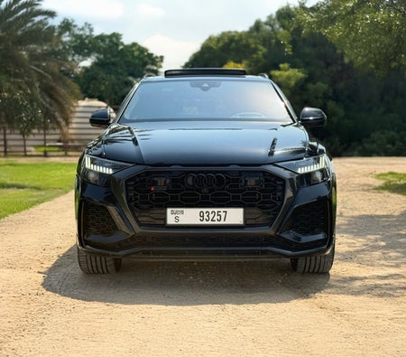 AUDI Q8 2023
