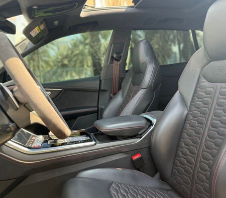 AUDI Q8 2023