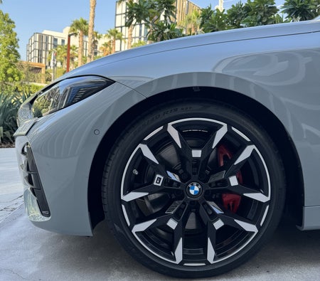 بي أم دبليو 4 SERIES 2025