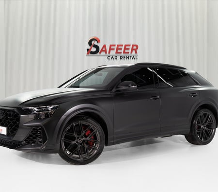 AUDI Q8 2025