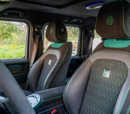 MERCEDES G CLASS 2025