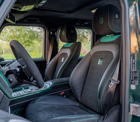 MERCEDES G CLASS 2025