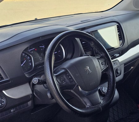 PEUGEOT Traveller 2024