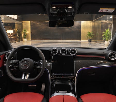 MERCEDES GLC CLASS 2025
