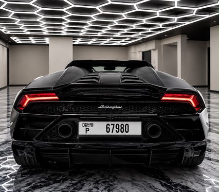 LAMBORGHINI HURACAN 2022