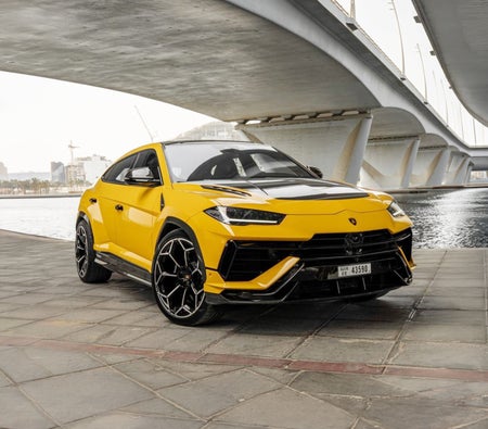 LAMBORGHINI URUS 2023
