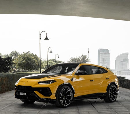 LAMBORGHINI URUS 2023