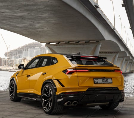 LAMBORGHINI URUS 2023