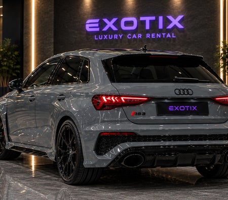 AUDI RS 3 2025