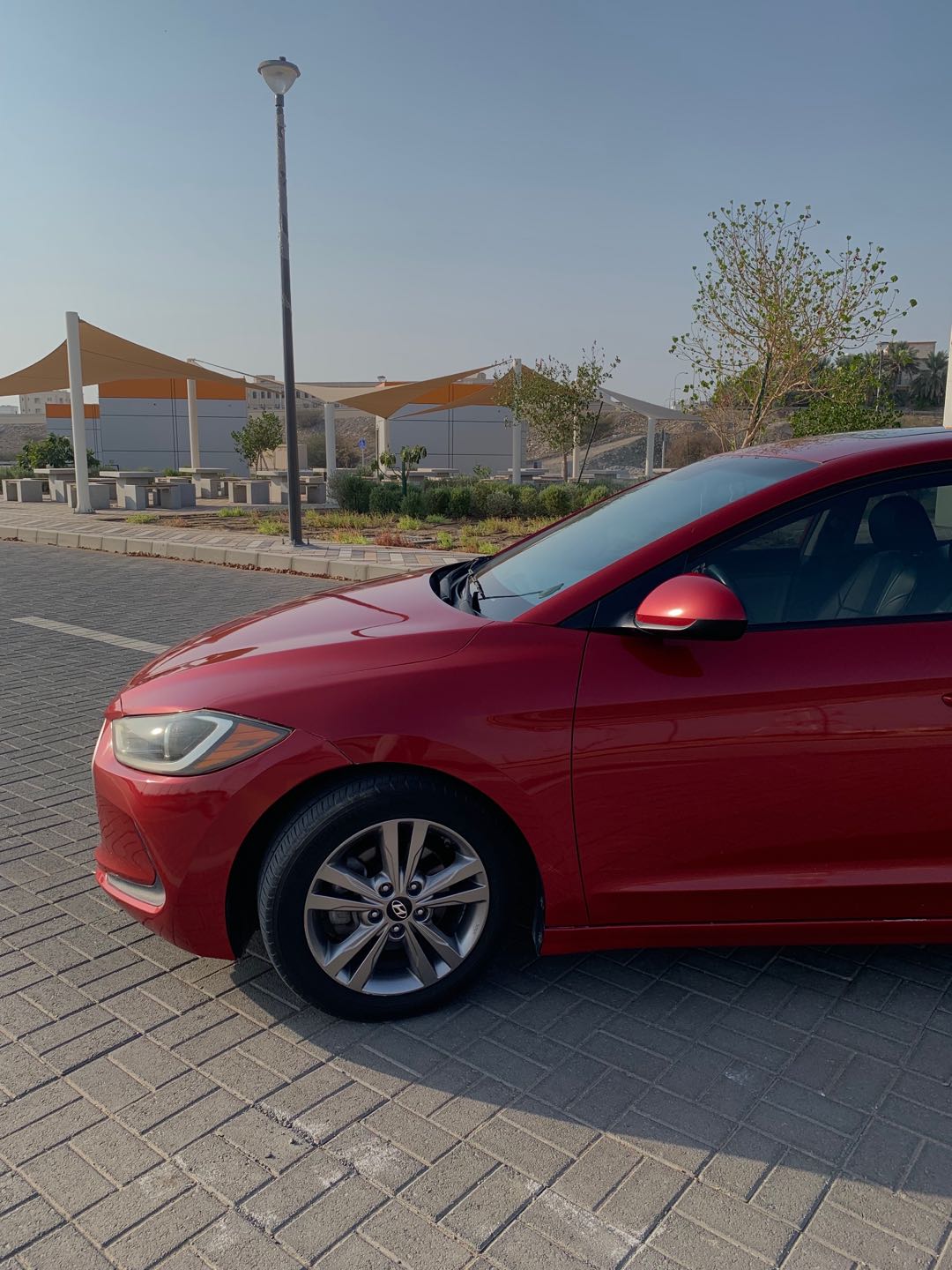Car Image 2017 HYUNDAI ELANTRA SEL