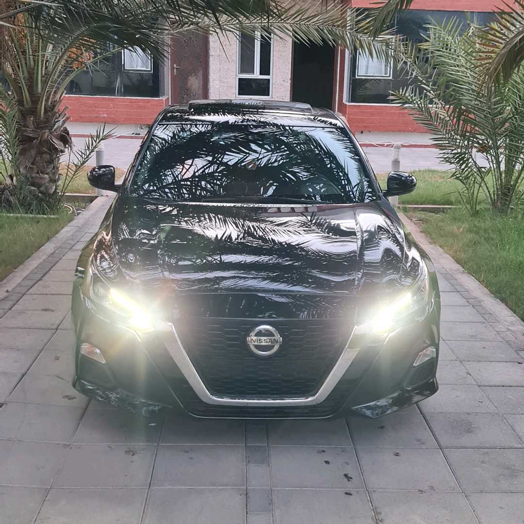Car Image 2020 NISSAN ALTIMA SV