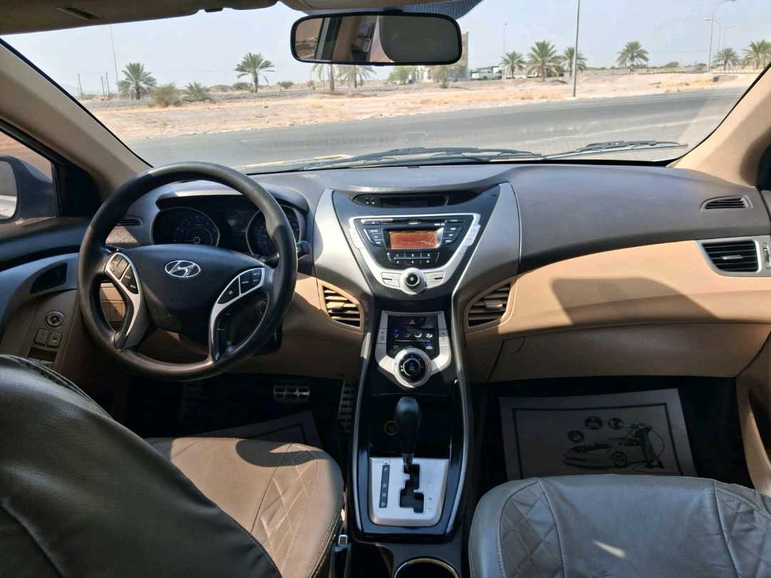 Car Image 2012 HYUNDAI ELANTRA GLS