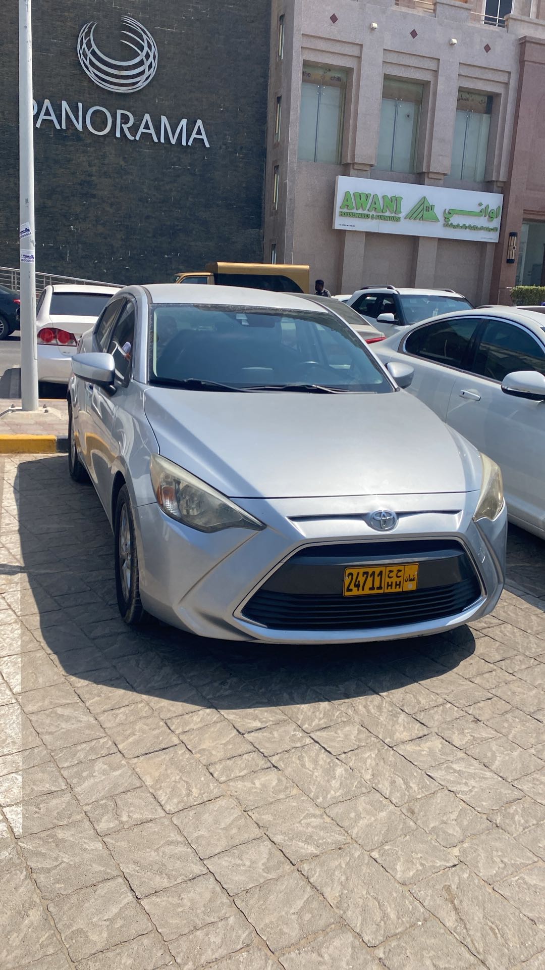 Car Image 2018 TOYOTA YARIS 1.5