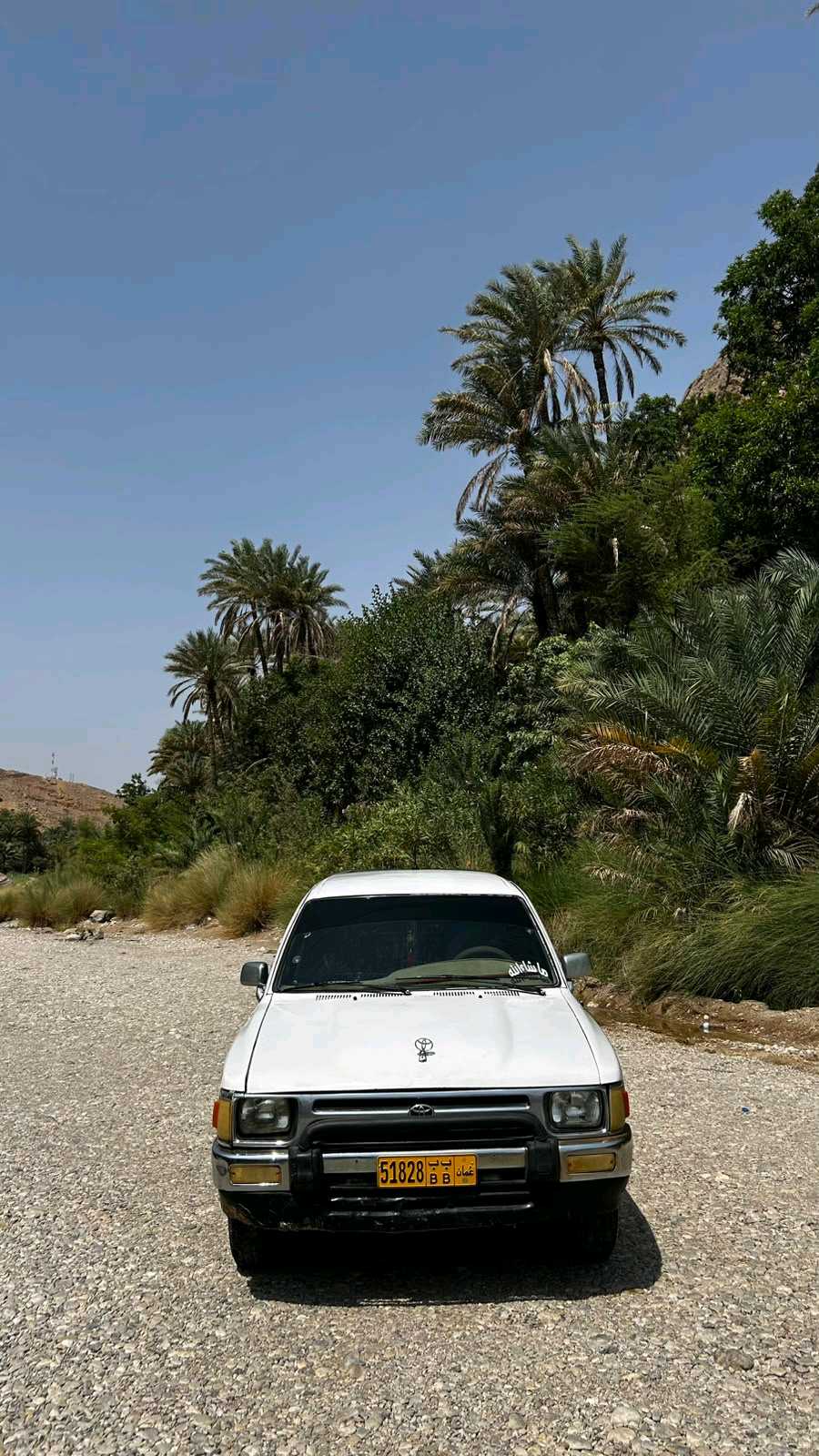Car Image 1991 TOYOTA HILUX 2.0