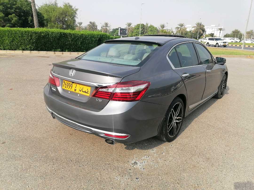 Car Image 2017 HONDA ACCORD Sport Special Edition
