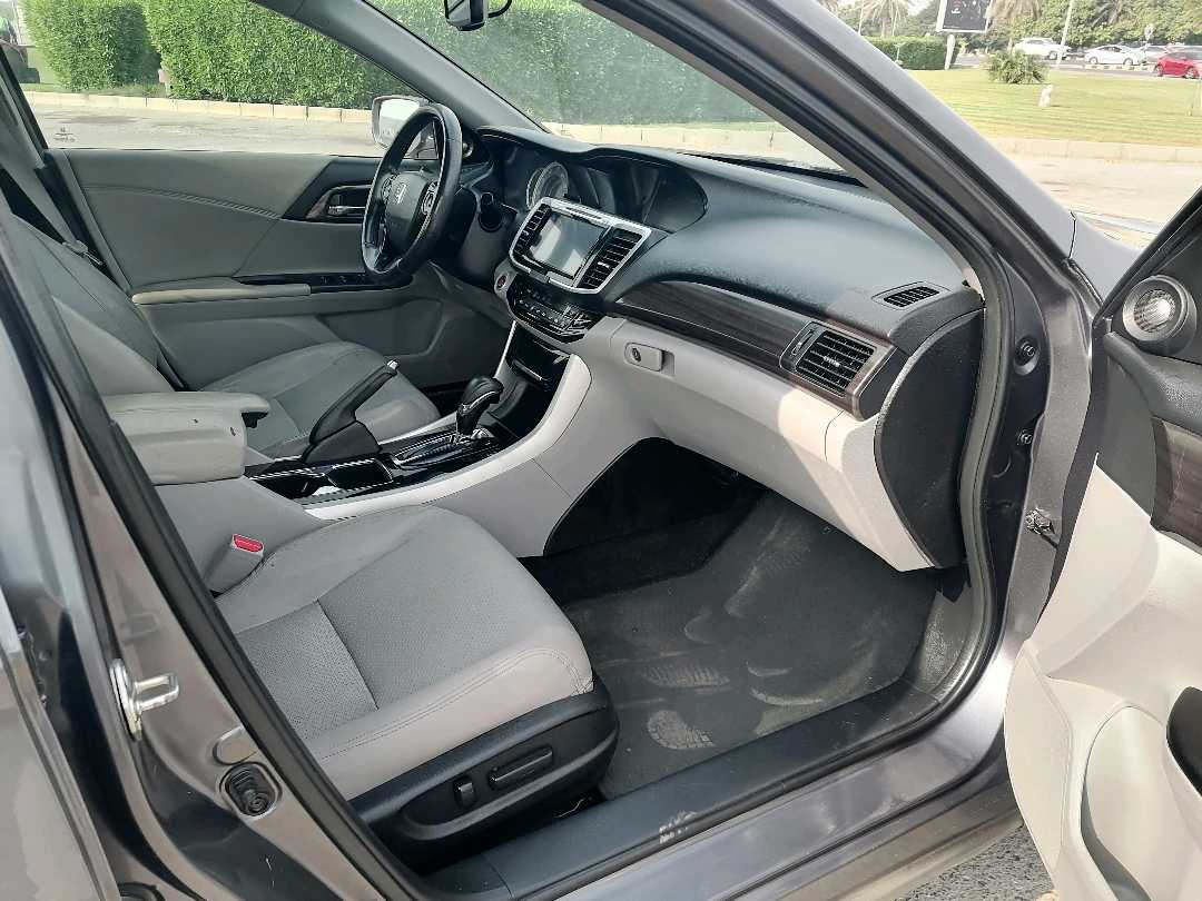 Car Image 2017 HONDA ACCORD Sport Special Edition
