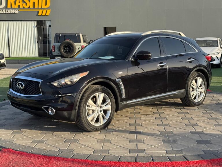 Car Image 2019 INFINITI QX70 