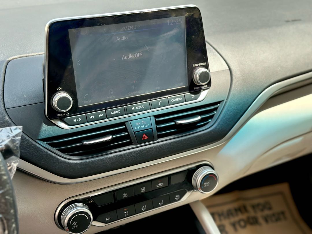 Car Image 2020 NISSAN ALTIMA S