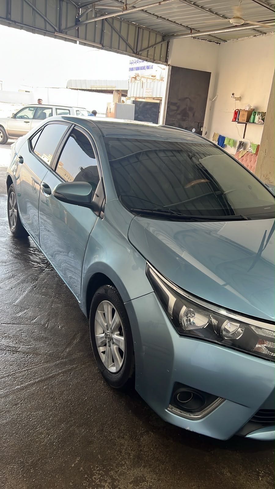 Car Image 2015 TOYOTA COROLLA SE
