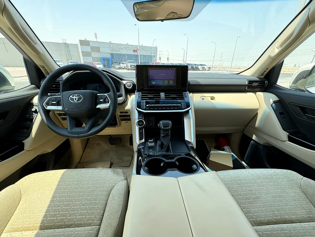 Car Image 2026 TOYOTA LAND CRUISER GX.R