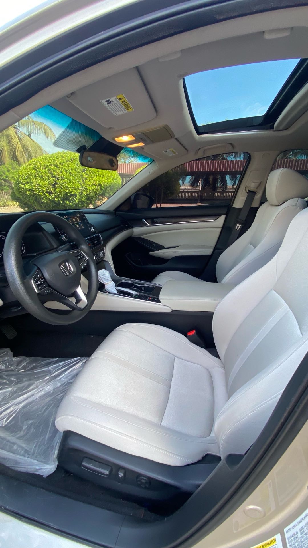 Car Image 2018 HONDA ACCORD EXL