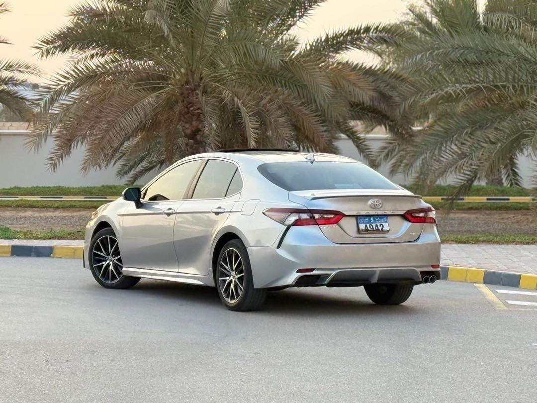 Car Image 2022 TOYOTA CAMRY SE