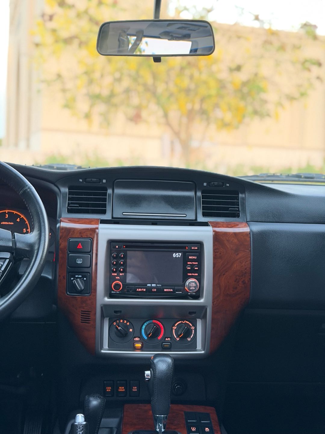 Car Image 2021 NISSAN SAFARI 