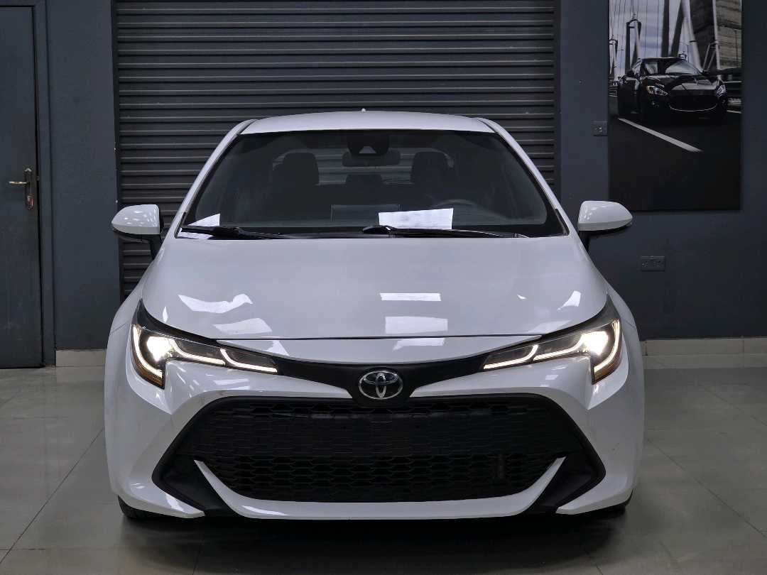 Car Image 2020 TOYOTA COROLLA SE