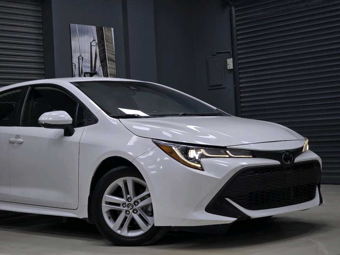 Car Image 2020 TOYOTA COROLLA SE