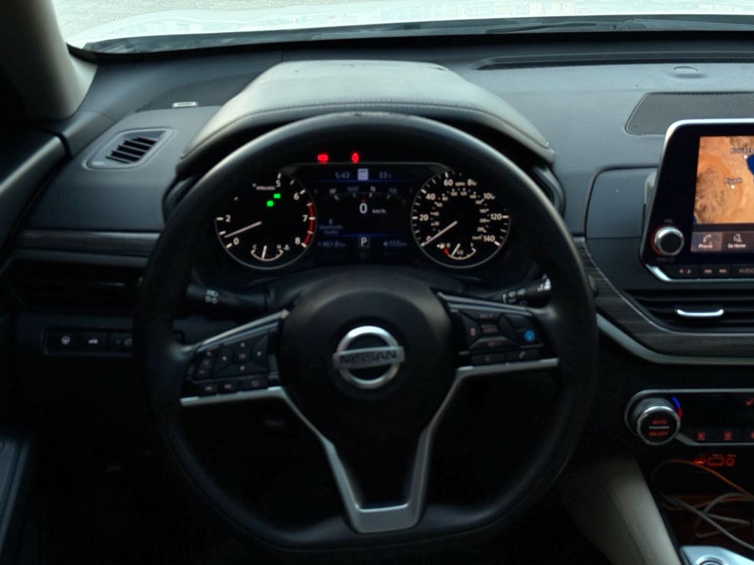 Car Image 2019 NISSAN ALTIMA SL