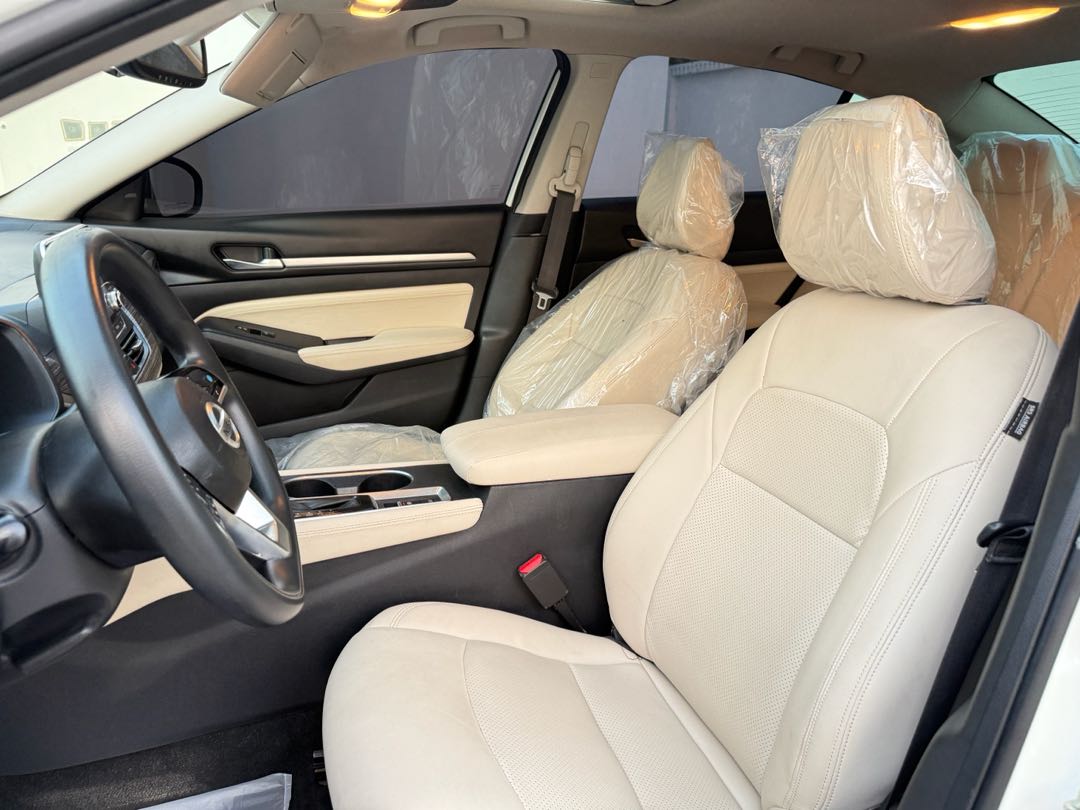 Car Image 2019 NISSAN ALTIMA SL