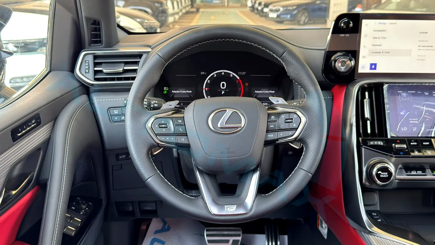Car Image 2026 LEXUS LX 700 H