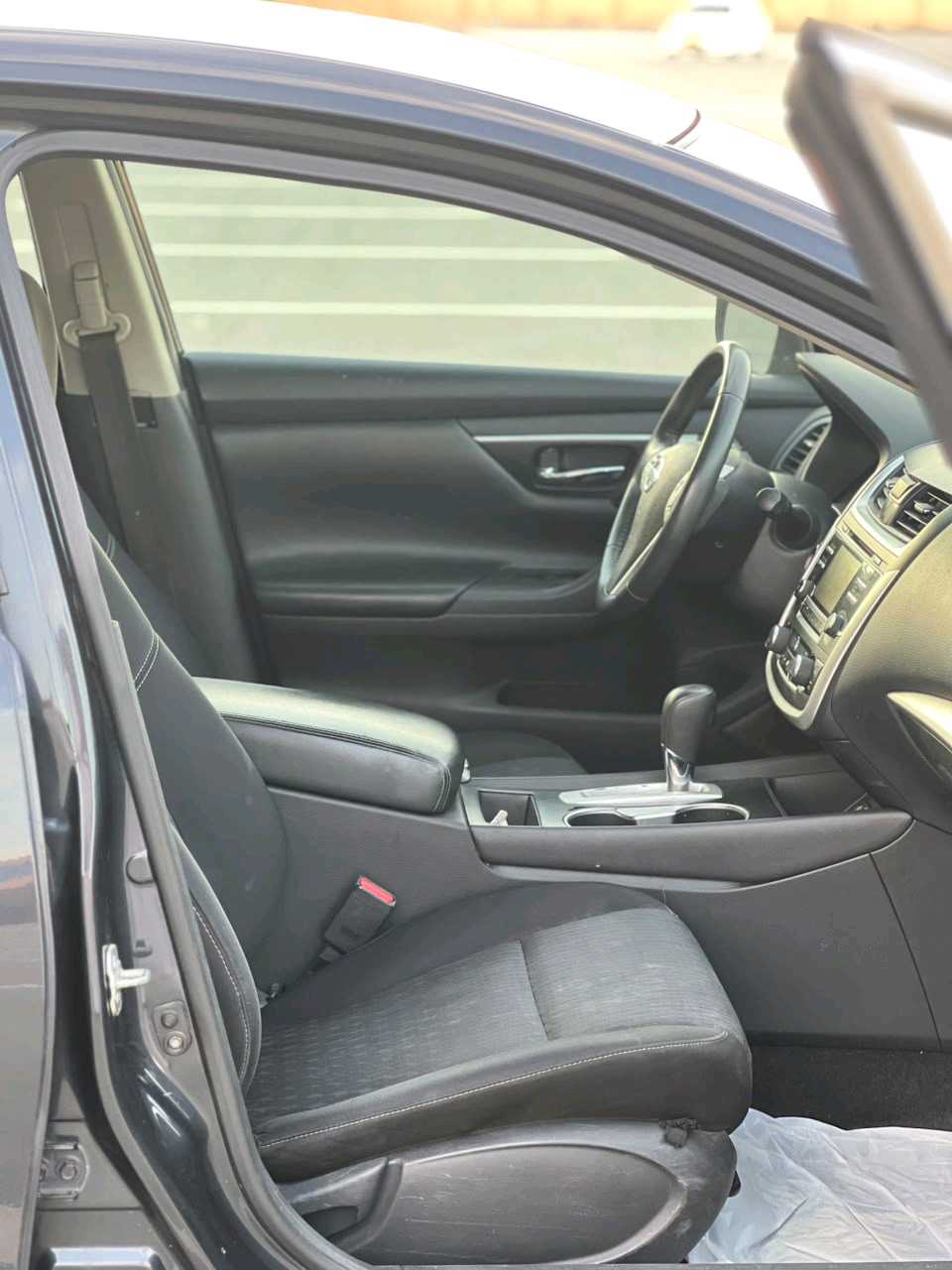 Car Image 2018 NISSAN ALTIMA SV