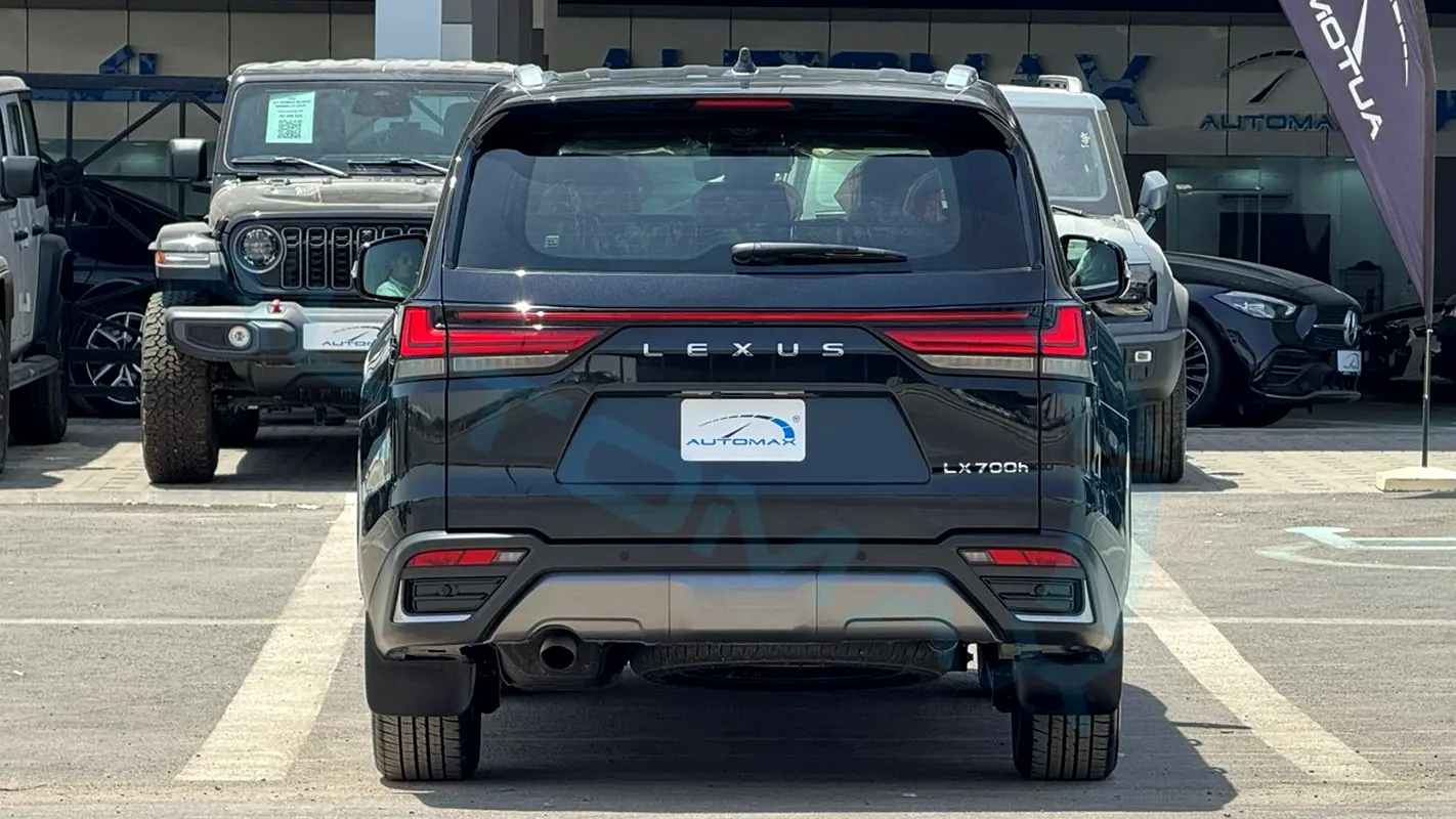 Car Image 2026 LEXUS LX 700 H